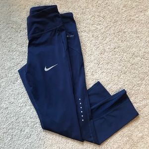 Nike Dark Blue Cropped Leggings
